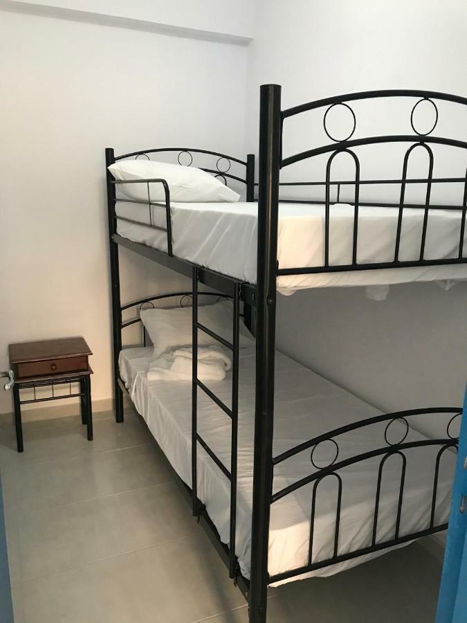 Athinas Court Aparthotel Πάφος Εξωτερικό φωτογραφία