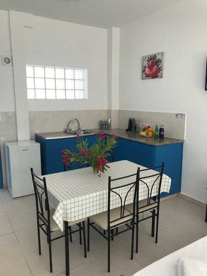 Athinas Court Aparthotel Πάφος Εξωτερικό φωτογραφία
